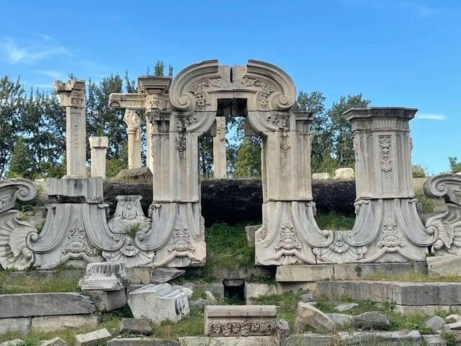 故宫长城热门景点+行程安排！pg电子试玩北京必玩十大景点(图2)